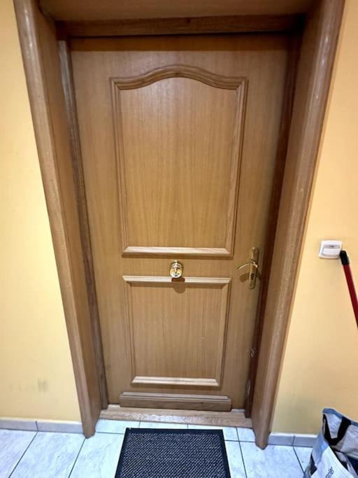 Appartement Cosy Avec Balcon Et Piscine Besançon Eksteriør bilde